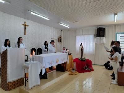 Festa na Vila Palmeiras em comemoração aos 39 anos da Capela Santa Terezinha foi sucesso