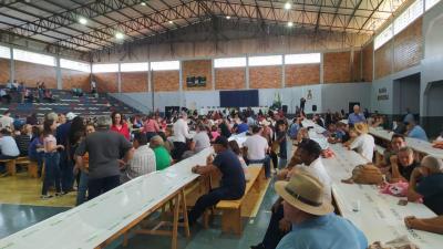 Virmond celebra 35 anos com grande festa e participação da comunidade