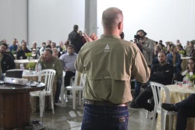 Cooperado Coprossel alcanÃ§a produtividade de 282,13 sacas de soja por alqueire e conquista o tÃ­tulo do Desafio Soja 200+