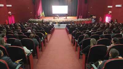 LS: Conferência Municipal de Saúde reúne profissionais e autoridades no Cine Teatro Iguaçu
