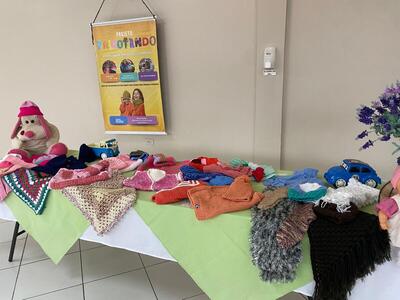 LS: Igreja Metodista entrega mais de 600 peças de tricô para entidades