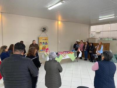 LS: Igreja Metodista entrega mais de 600 peças de tricô para entidades