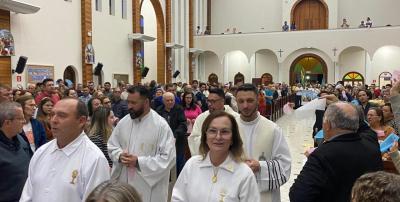 LS: 6º dia da novena da Padroeira lota Matriz Sant’Ana