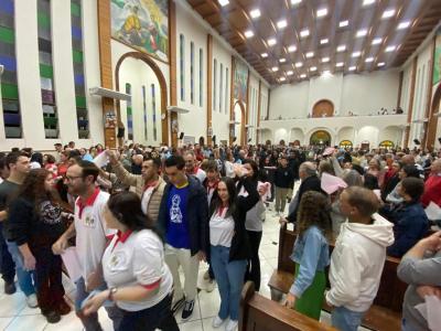 LS: 6º dia da novena da Padroeira lota Matriz Sant’Ana