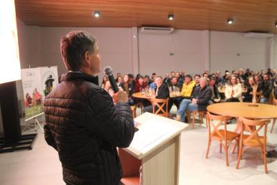 Sindicato Rural de Laranjeiras do Sul celebra o Dia do Agricultor com a inauguração de seu novo Centro de Eventos