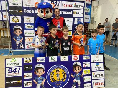 Futsal Kids conquista a Copa Garotinho Coprossel de Futsal Sub 7 