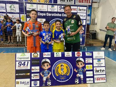 Guaraniaçu conquista o titulo da Copa Garotinho Coprossel de Futsal Sub 11