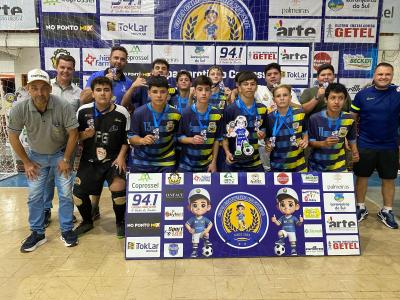 CSK Pinhão conquista o titulo da Copa Garotinho Coprossel de Futsal Sub 15 