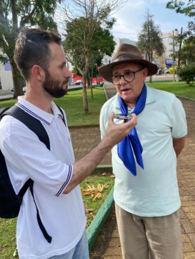 LS: Mateada reúne famílias na praça