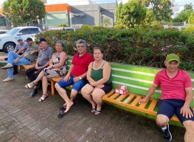 LS: Mateada reúne famílias na praça