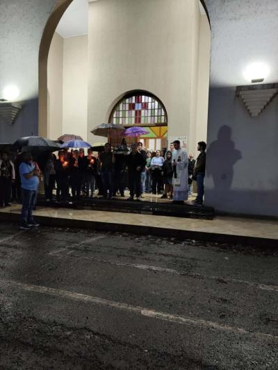 Chegada da Imagem Peregrina emociona fiéis em Laranjeiras do Sul