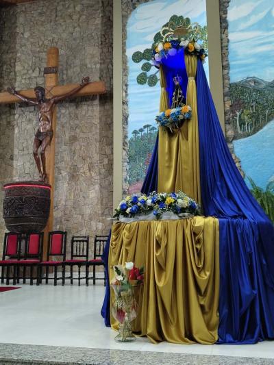 Chegada da Imagem Peregrina emociona fiéis em Laranjeiras do Sul