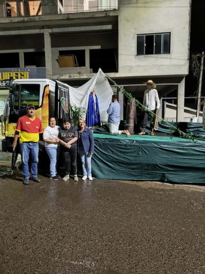 Chegada da Imagem Peregrina emociona fiéis em Laranjeiras do Sul