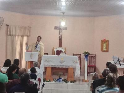 Festa em louvor a Nossa Senhora Aparecida em Barra Mansa atraiu centenas de fiéis
