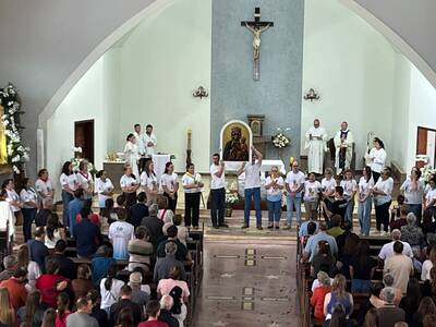 Bispo Dom Amiton Presidiu a Santa Missa em louovr a Nossa Senhora do Monte Claro 