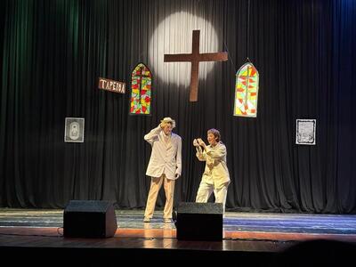 LS: Cine Teatro Iguassu lota para apresentação de “O Auto da Compadecida”