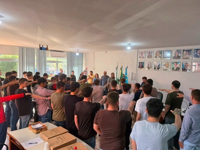 Mais de 30 jovens receberam o certificado de Dispensa e  Incorporação em Nova Laranjeiras 