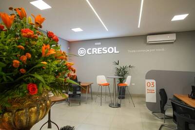Cresol reinaugura Sala de Negócios e amplia presença em Monte Carmelo (MG)