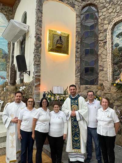 3º dia da Novena de Nossa Senhora Aparecida reúne fiéis em Laranjeiras do Sul Celebração 
