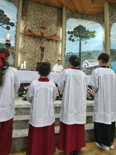Centenas de fiéis participam da segunda celebração em honra a Nossa Senhora Aparecida em Laranjeiras do Sul