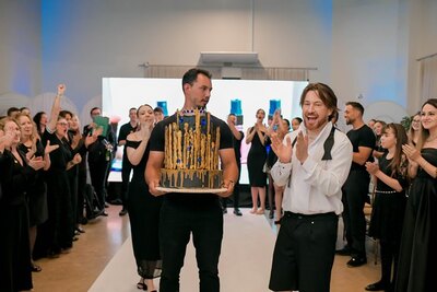 LS: Rapha Jakob celebra 17 anos de história com lançamento de coleção masculina autoral