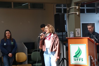 Desafio de Robôs reúne 55 equipes de dez municípios e é sucesso na UFFS em Laranjeiras do Sul