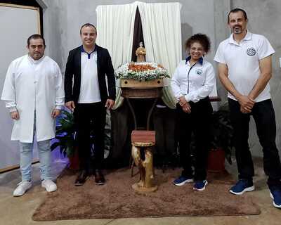 Comunidade São Frei Galvão encerra programação religiosa e prepara jantar festivo em Laranjeiras do Sul