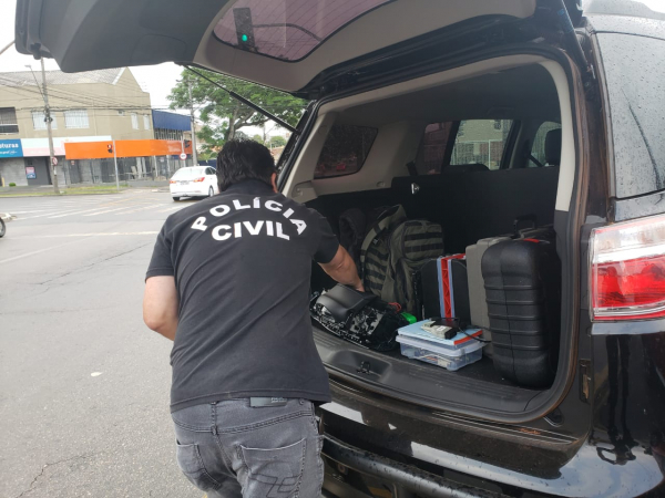 OperaÃ§Ã£o mira organizaÃ§Ã£o criminosa que adulterava a quilometragem de veÃ­culos para venda