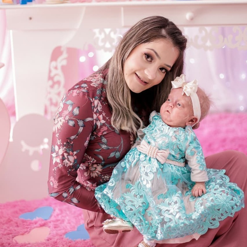 FamÃ­lia de Anna Julia conclama por ajuda para seu tratamento