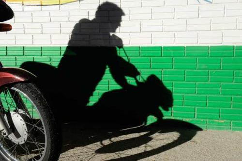 Laranjeiras: Motocicleta Ã© furtada no bairro Ãgua Verde