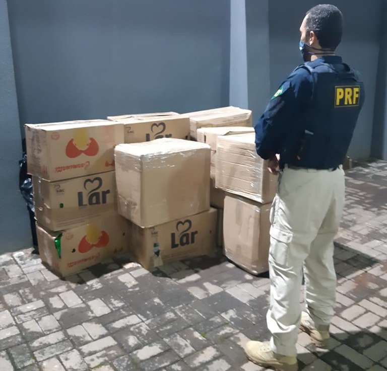 Cantagalo: PRF e PM apreendem quase uma tonelada e meia de maconha na BR 277