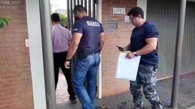 Delegado de Quedas do Iguaçu é preso durante operação do Gaeco