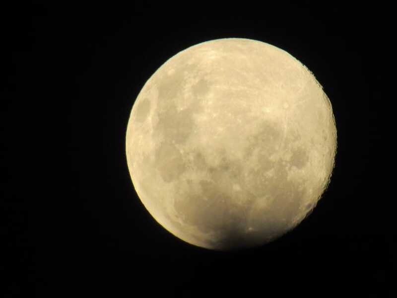 Nesta segunda, fenômeno da Superlua deve dominar o céu