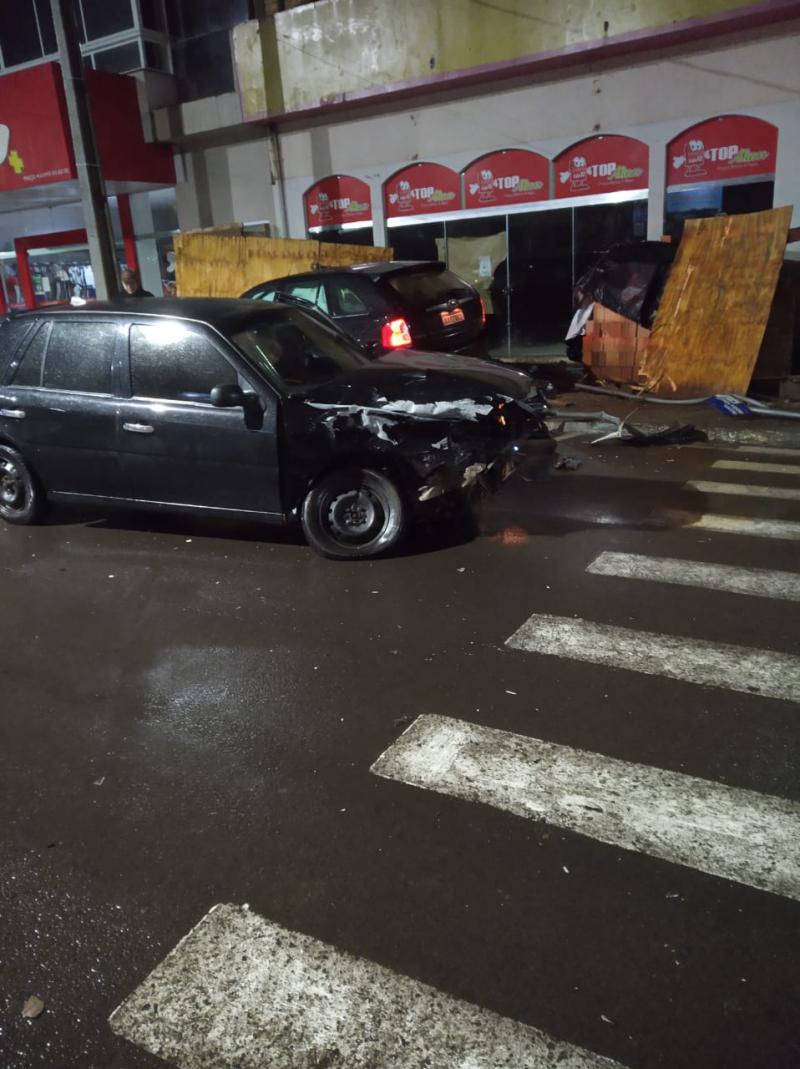 Laranjeiras: Acidente envolvendo dois veÃ­culos Ã© registrado no centro