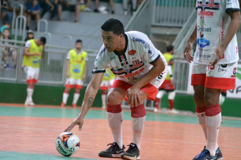 Operário Laranjeiras bate novamente Dois Vizinhos e está na Final da Taça Federação de Futsal.