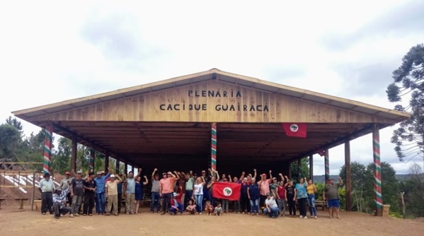 “Natal Sem Fome”: Famílias do MST, posseiros e faxinalenses partilham  alimentos em Pinhão (PR), nesta sexta (17) 