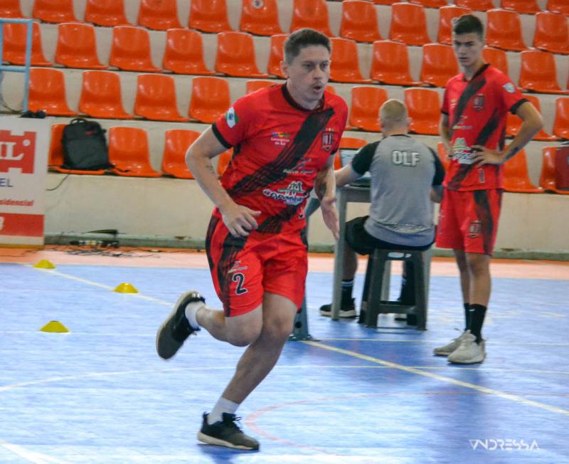 Com Ari Recuperado Operário Laranjeiras está pronto para estrar em casa no Paranaense de Futsal Chave Ouro.