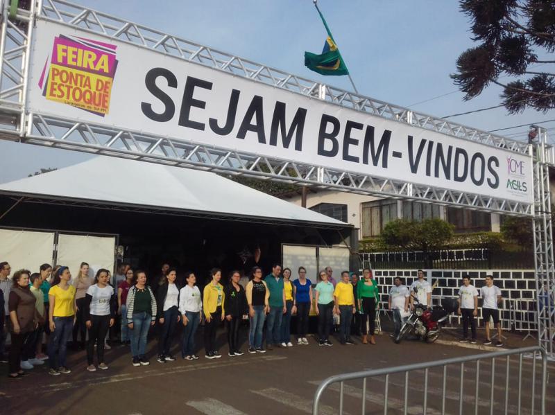 Iniciou em Laranjeiras do Sul a 14ª edição da Feira Ponta de Estoque 