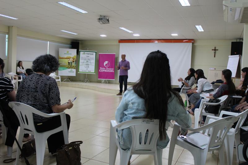 Comunicação foi o foco de Encontro do Programa de Liderança Feminina Coprossel 