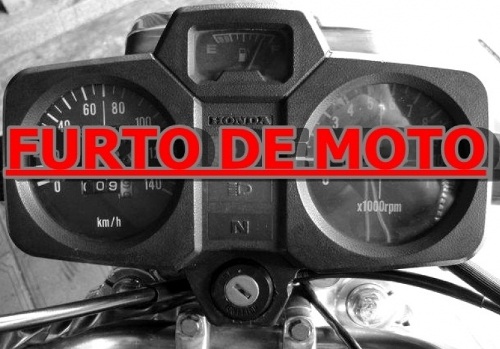 Laranjeiras: Indivíduo é preso no centro da cidade com moto furtada e produtos roubados