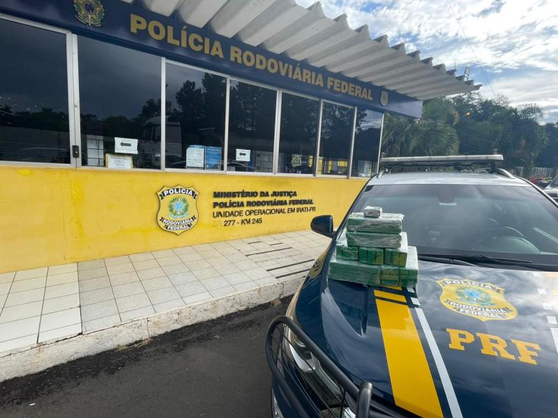 PRF apreende cerca 19 quilos de Maconha, em Irati/PR