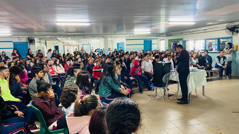 LS: Polícia Civil realiza palestras sobre violência nas escolas 