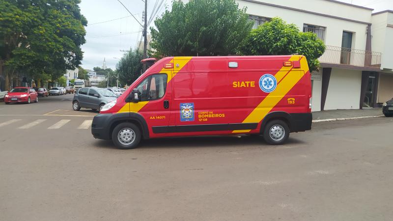 LS: Pedestre é atropelado ao atravessar a rua no centro 