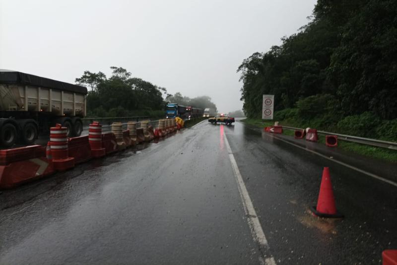 DER/PR conclui obra de contenção emergencial no km 41 da BR-277