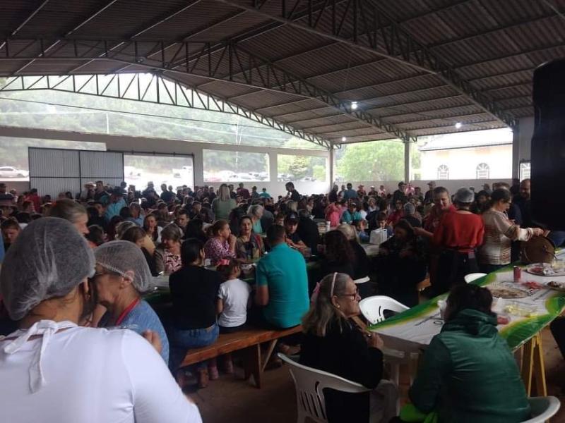 Comunidade do Campo das Crianças realizou a Festa em Louvor a Santo Antônio em Virmond