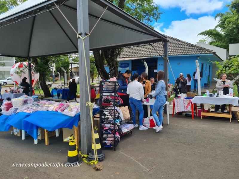 Feira do Sindicato dos Servidores de Laranjeiras do Sul encerra com sucesso total