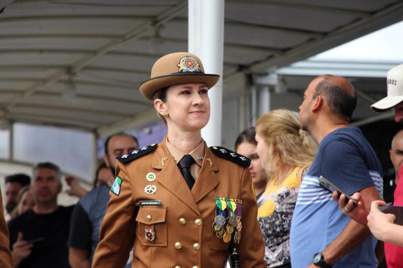 Maria Fernanda é a primeira mulher a comandar o Colégio da Polícia Militar do Paraná