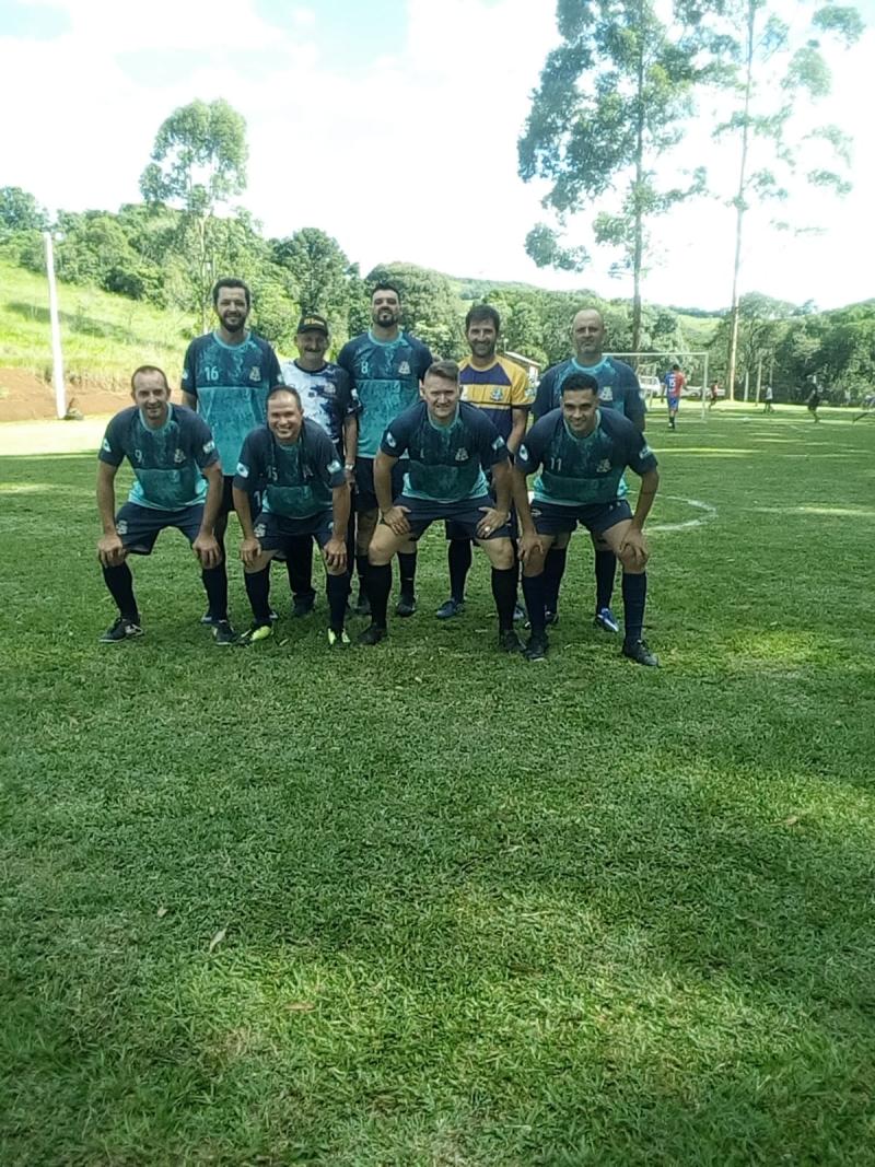 RBI e São Miguel são os finalistas do Futebol Sete Veterano do Recanto Esportivo 