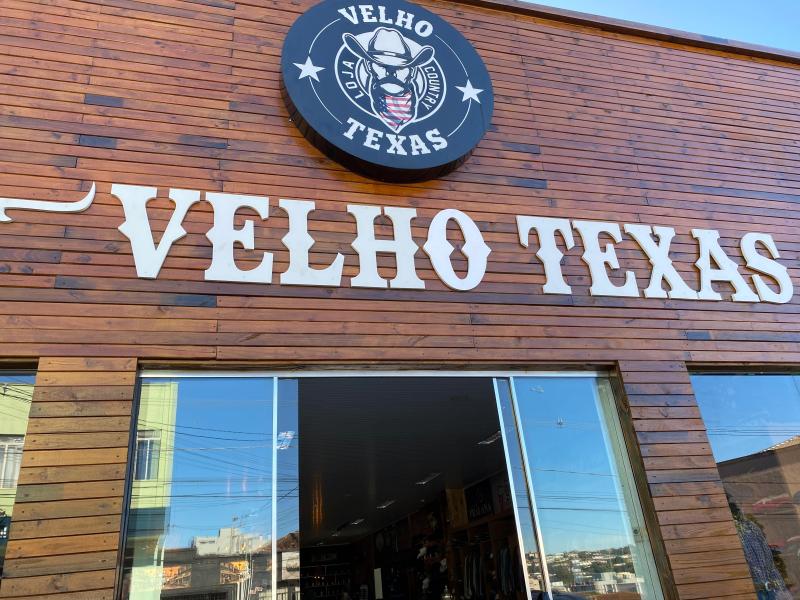 Velho Texas - A Loja Country com Estilo, Reinaugurou em Laranjeiras do Sul 