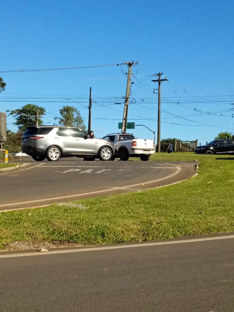 Mais um acidente é registrado na BR 277 trevo com a 158